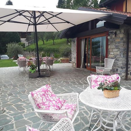 Villa Silvi Piscina Sauna E Hot Tub Perledo ภายนอก รูปภาพ